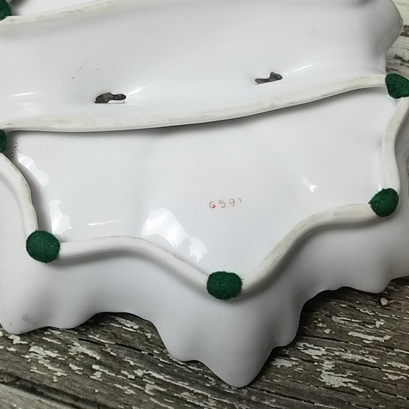Vintage Porcelain nut dish & tray set - Picture 4 of 8